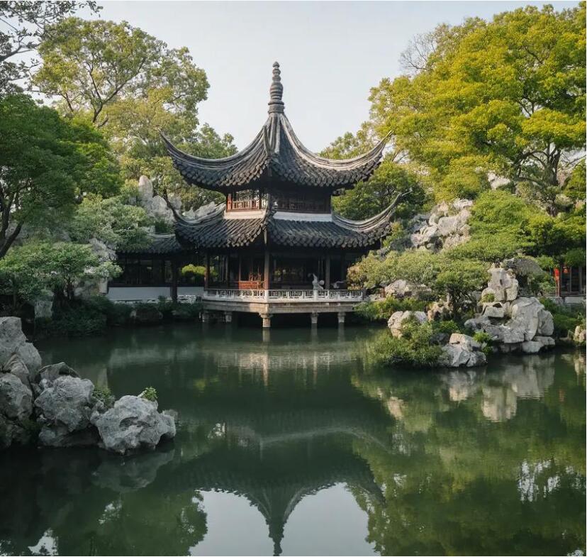 阜阳盼烟餐饮有限公司